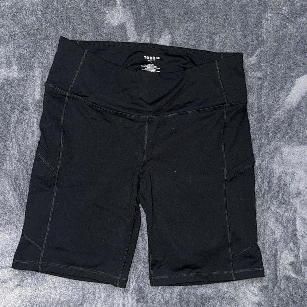 Torrid short size 1